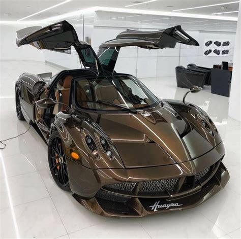 The Pagani Huayra Hermes Edition: A Luxury Supercar 